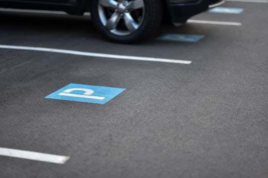 Parkplatz-Stellplatz in beliebter Lage im Europaviertel zu vermieten